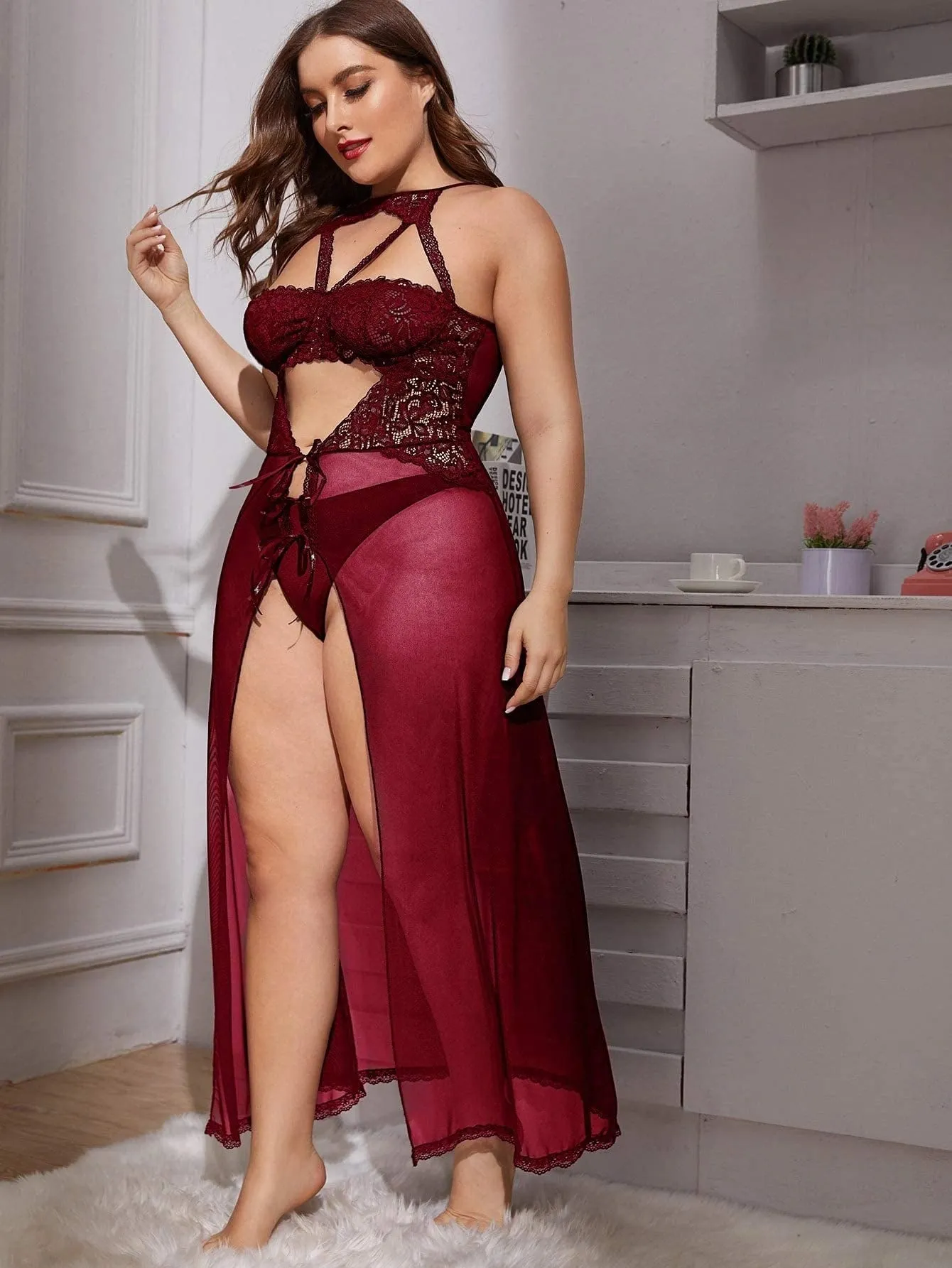 Elegant White Lace Maxi Nightgown