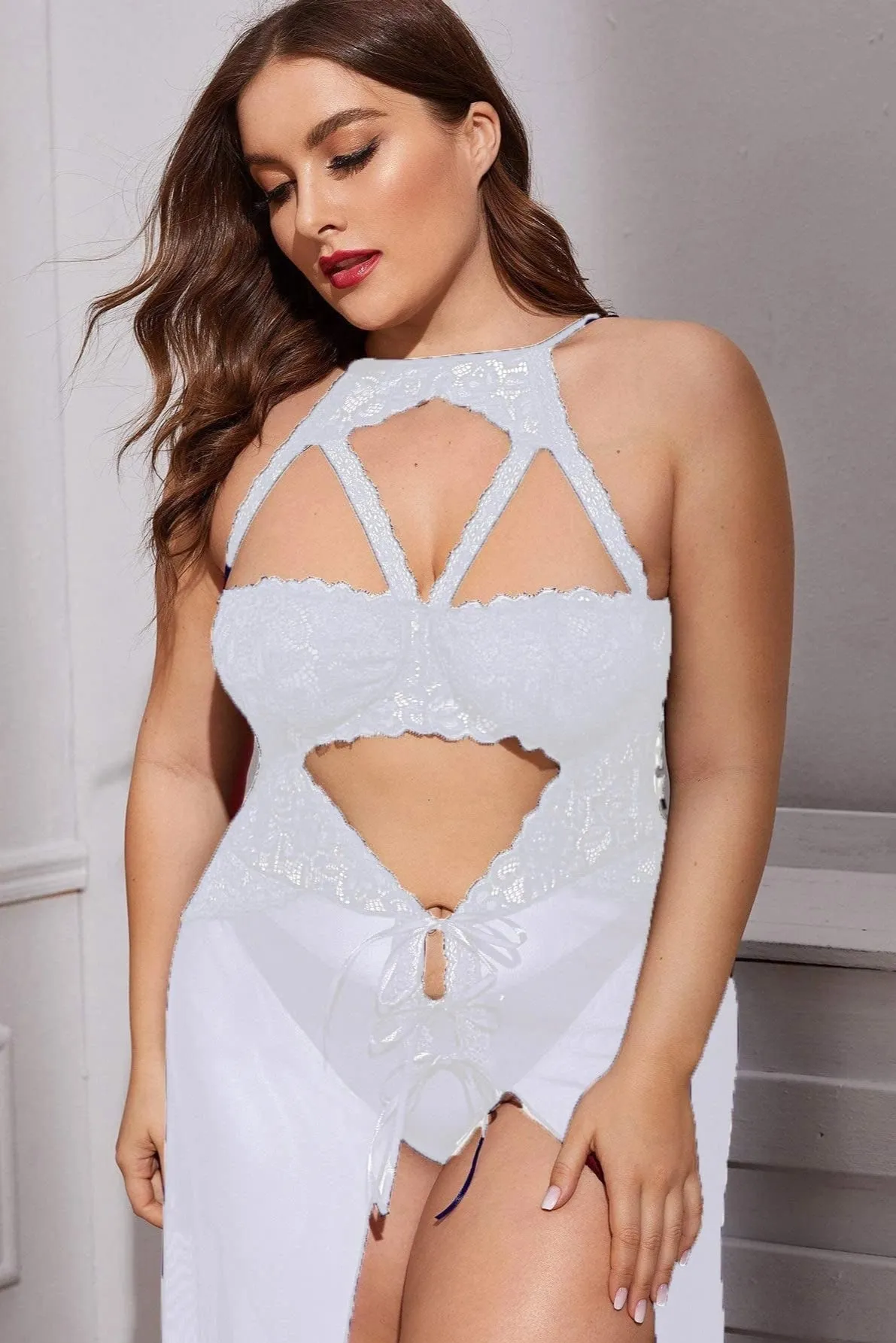 Elegant White Lace Maxi Nightgown