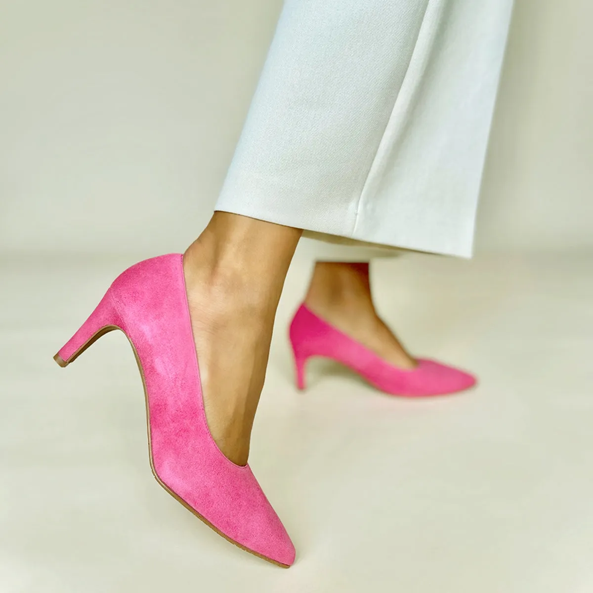 Eve Wide Width Pumps – Pink Suede