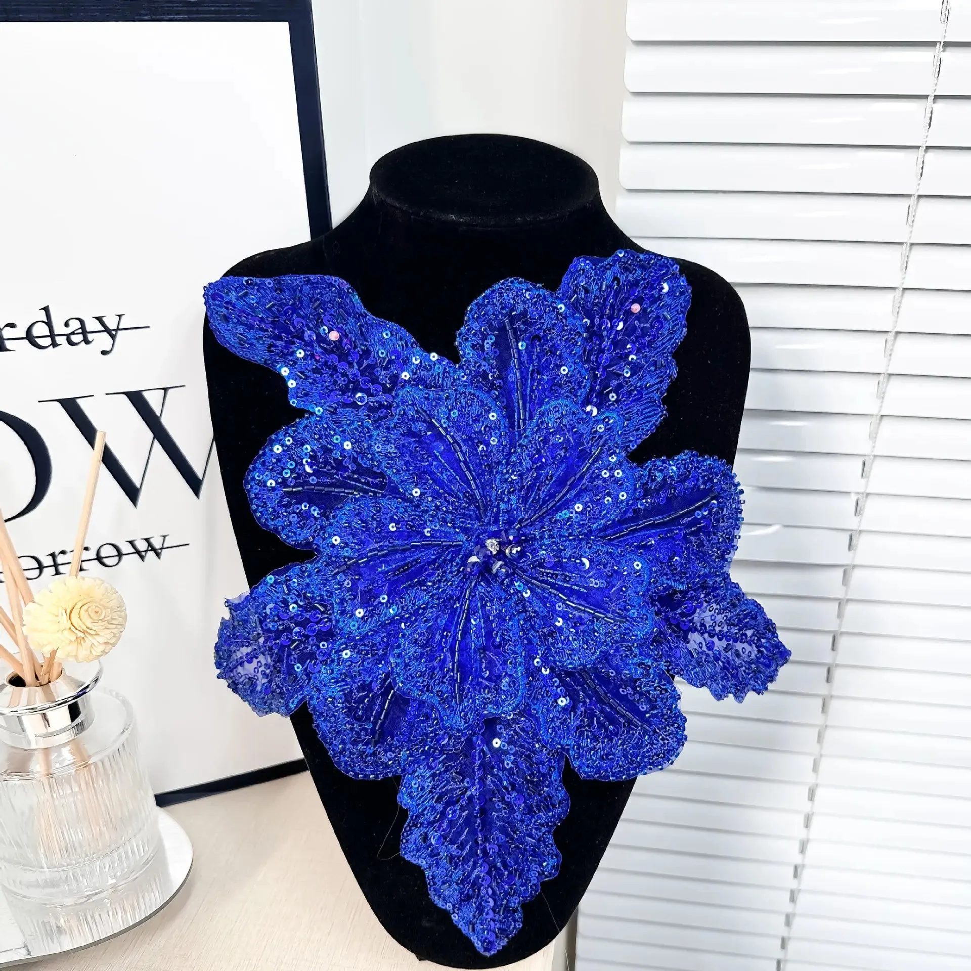 Evren Sequin Applique