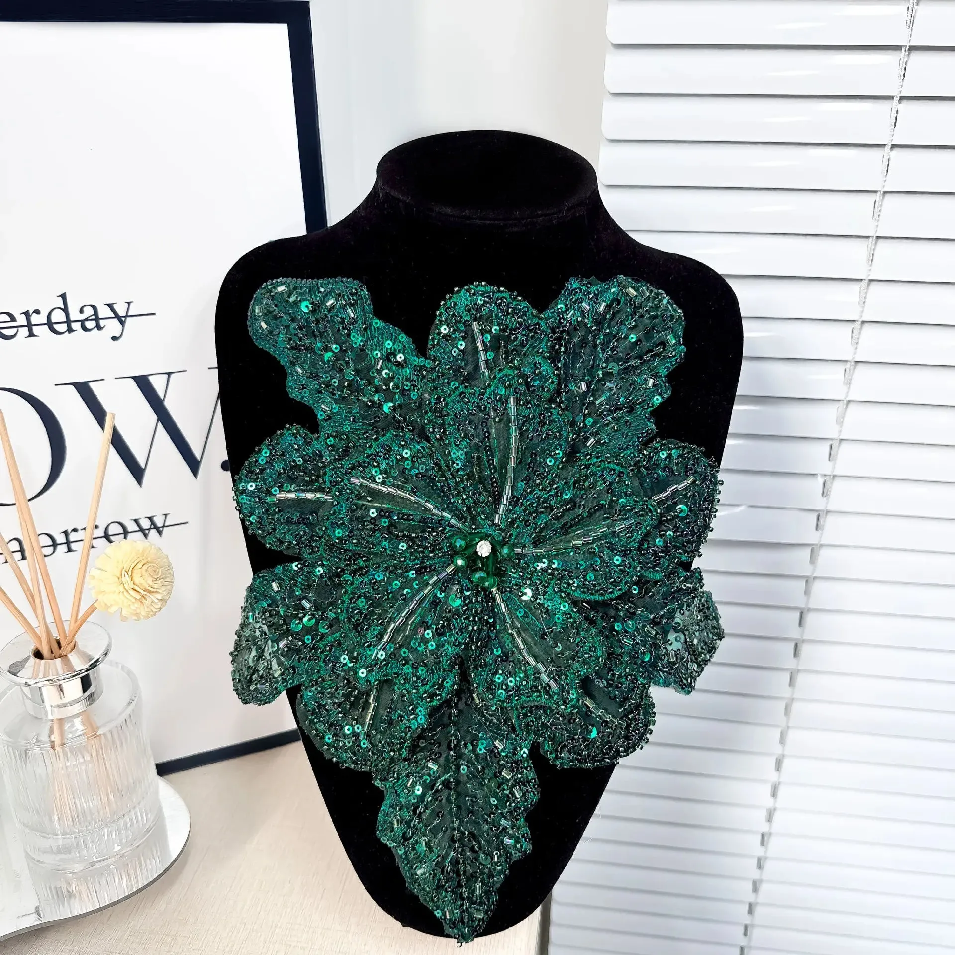 Evren Sequin Applique