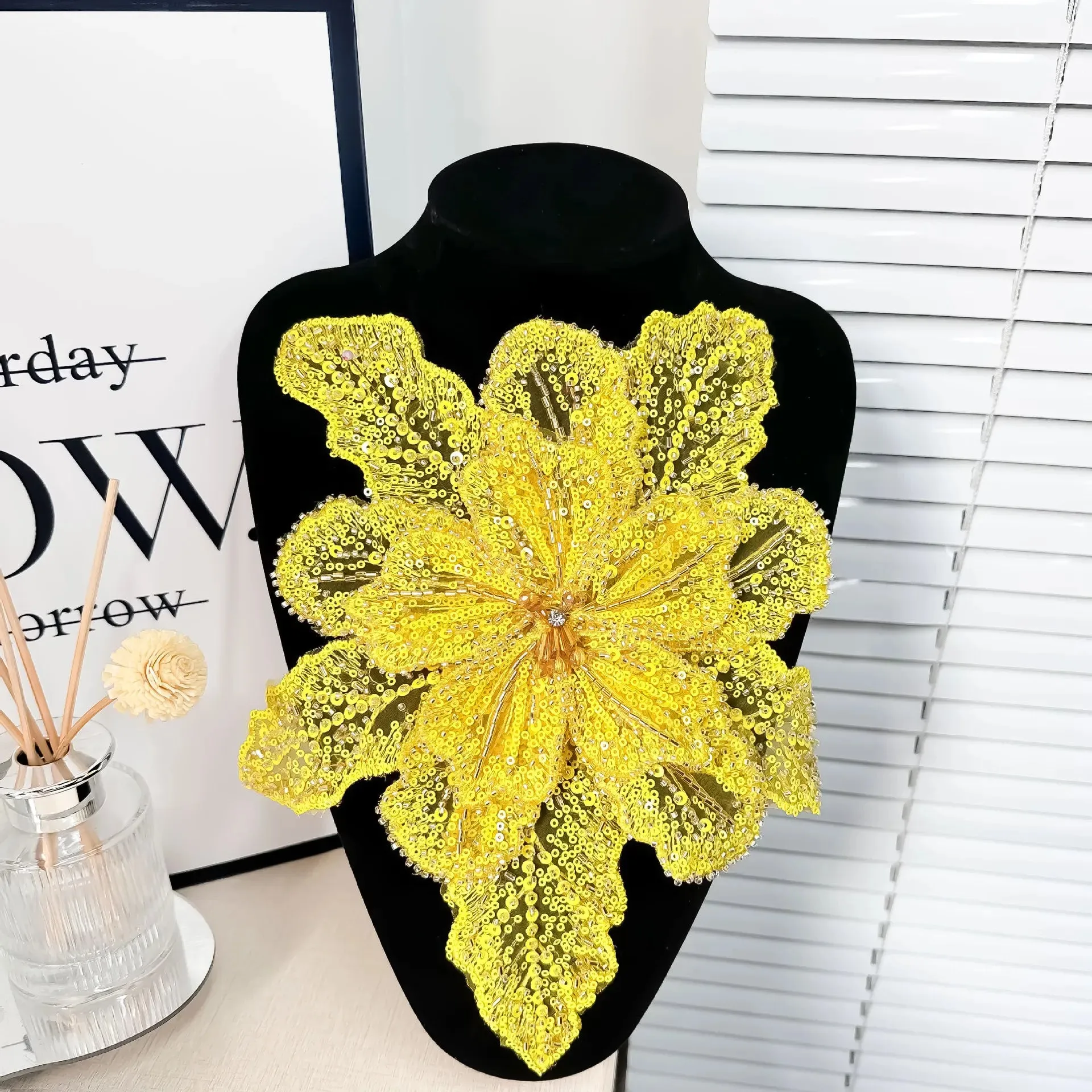 Evren Sequin Applique