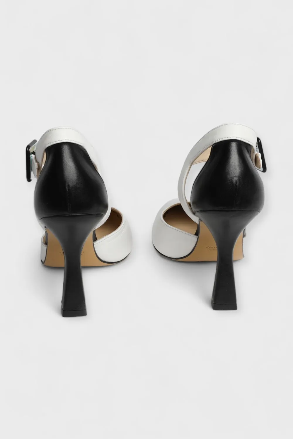 Gatsby Black & White Pumps