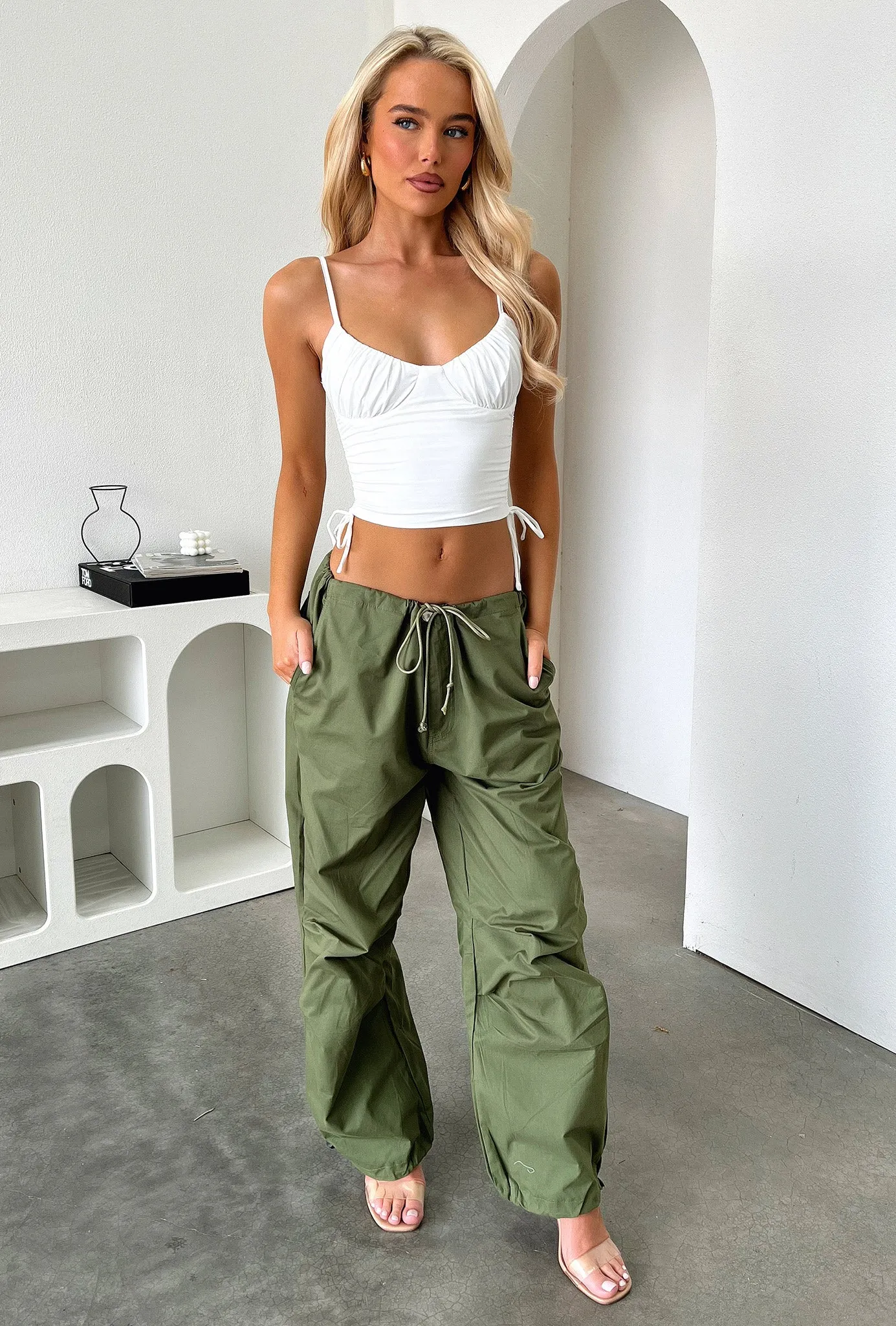 Hadley Crop - White