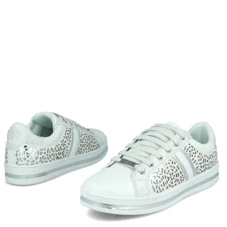 MB 21310 White & Silver Sneakers