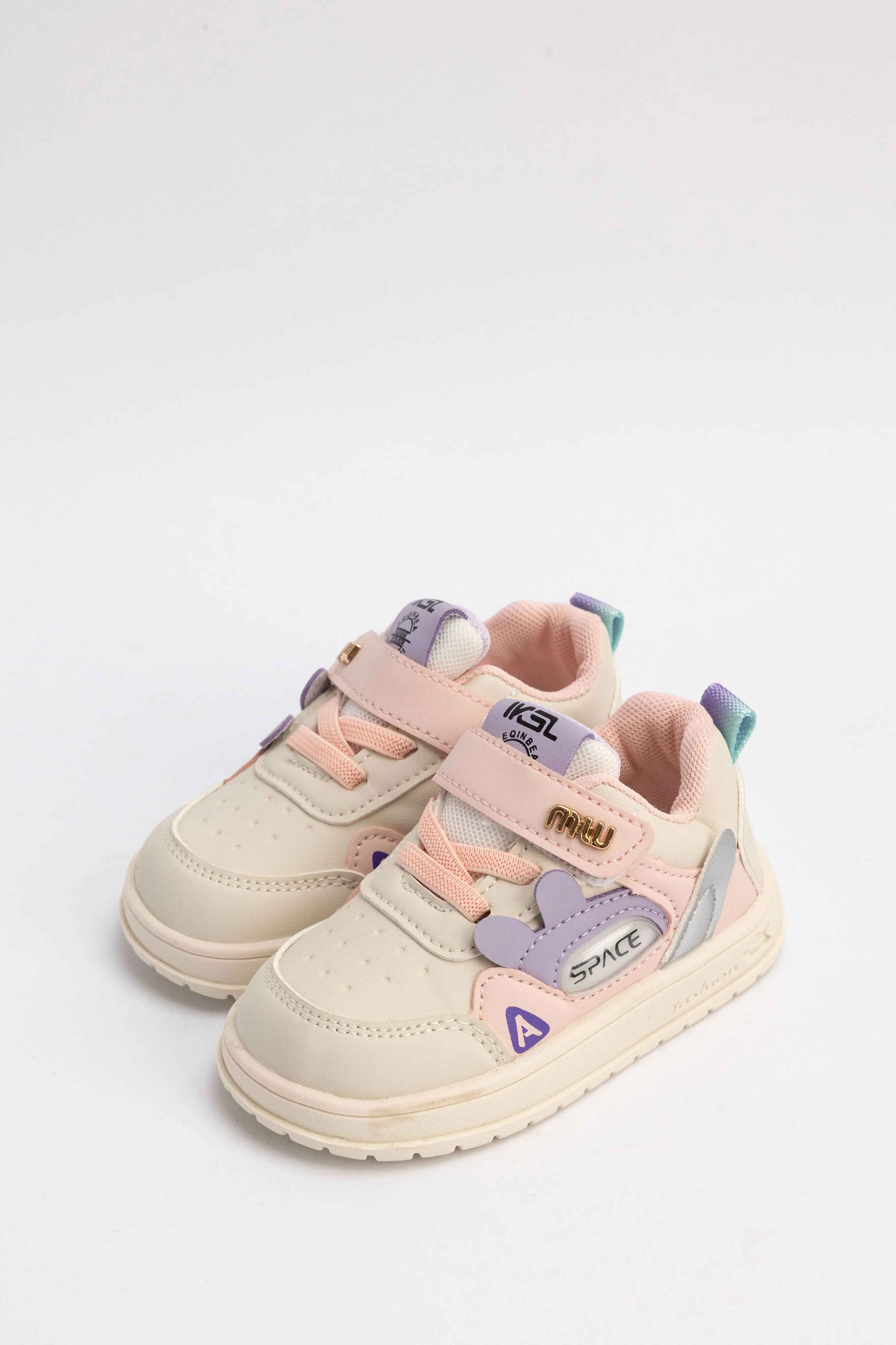 SPACE SHOES