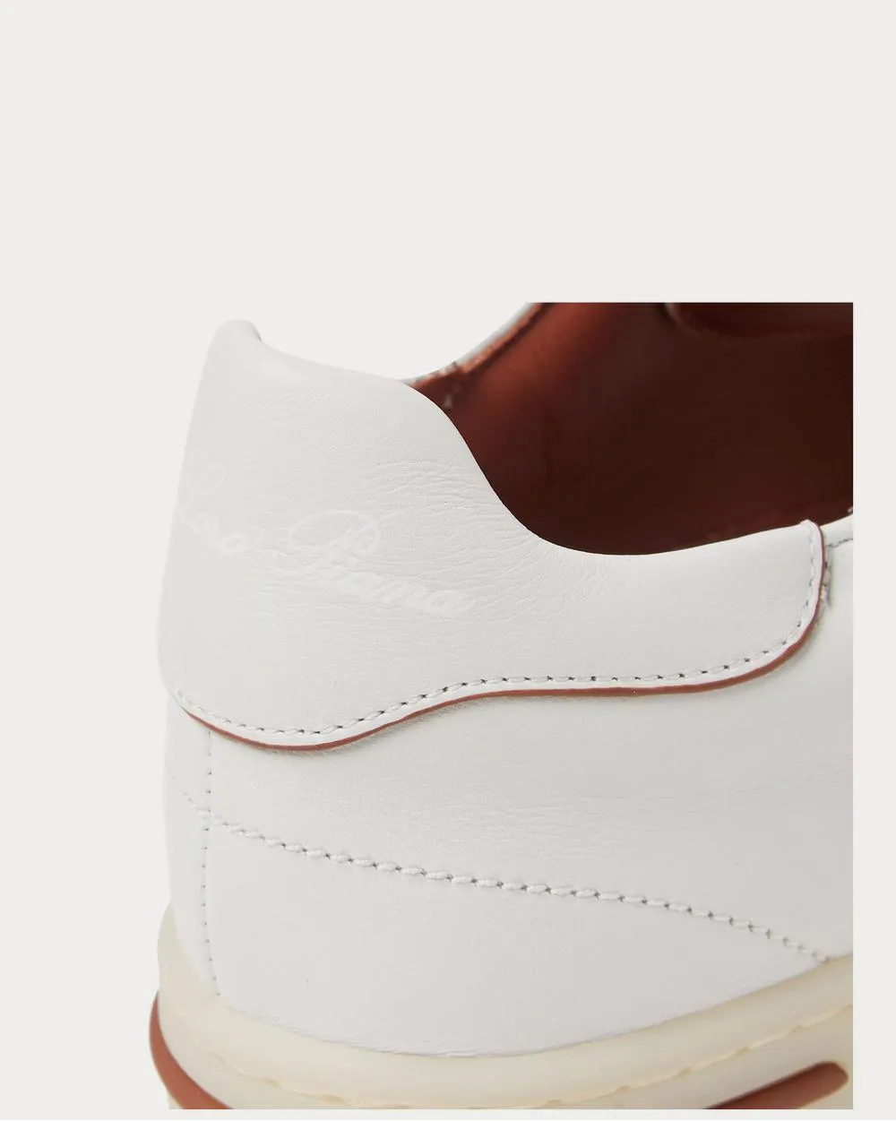 Traveller Walk Leather  White low top sneakers